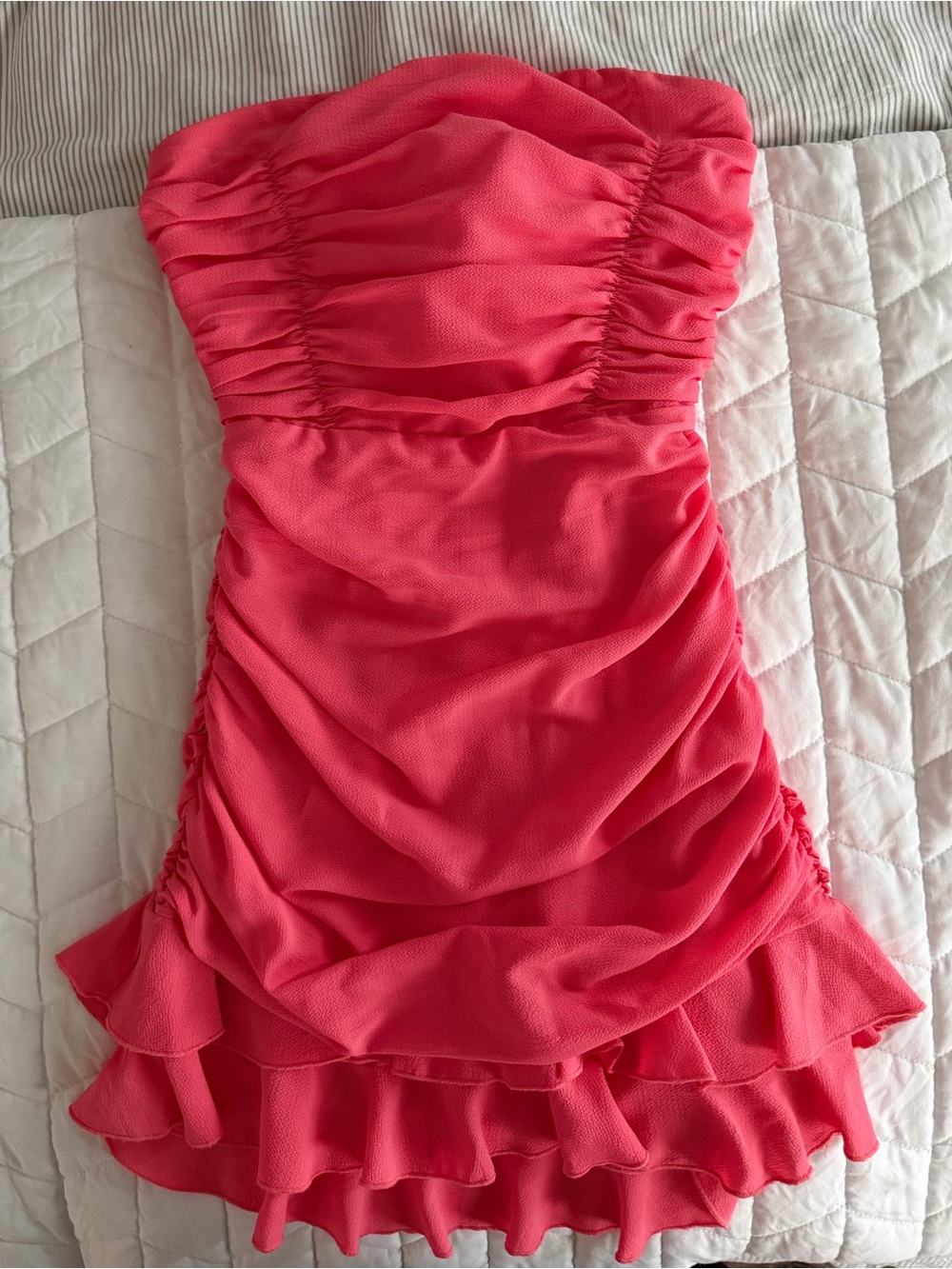 Lucy in the Sky Coral Strapless Ruched Ruffle Mini Dress – XS